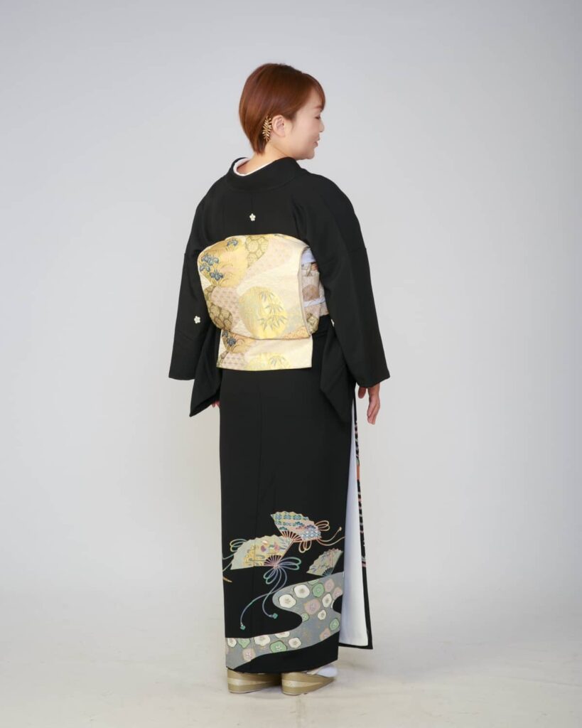 留袖写真横向き