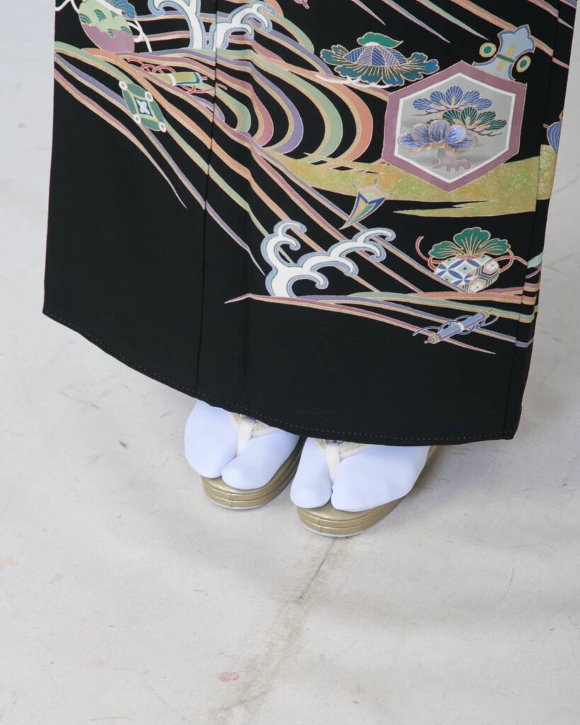 留袖写真 足元