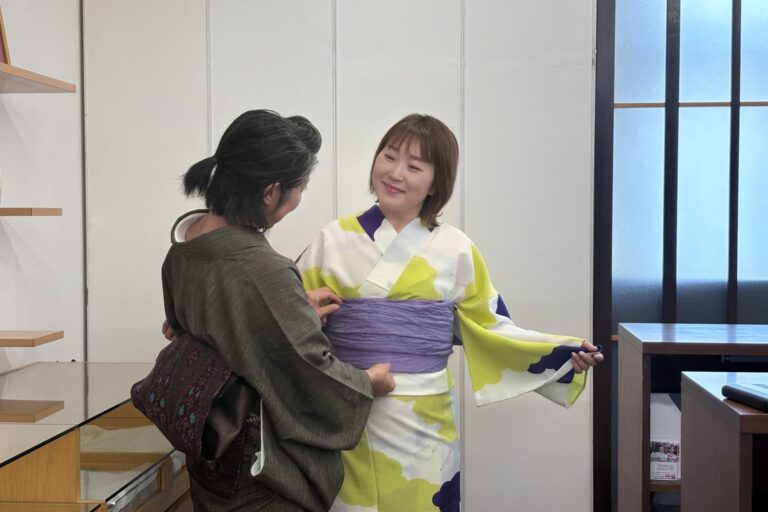 プロの着付け